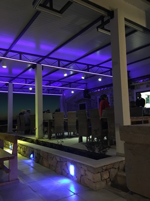 Led rasvjeta - restaurant o. Šolta