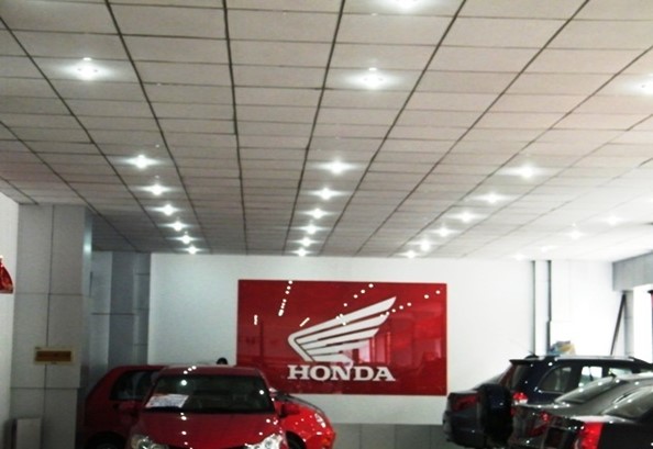 Led rasvjeta - AUTO SALON