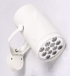 led-spot-reflektor-1-635987435546532757-1_720_405